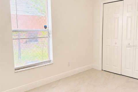 Appartement à louer à Clermont, Floride: 3 chambres, 90.21 m2 № 2349797 - photo 16