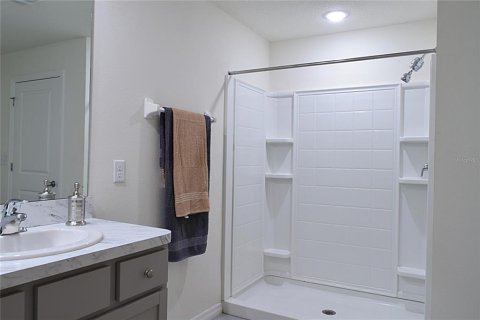 House in Riverview, Florida 4 bedrooms, 216.28 sq.m. № 2403718 - photo 26