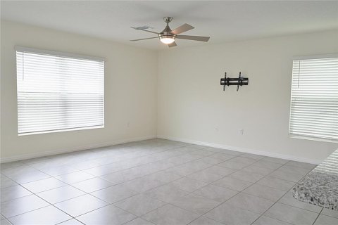 House in Riverview, Florida 4 bedrooms, 216.28 sq.m. № 2403718 - photo 3