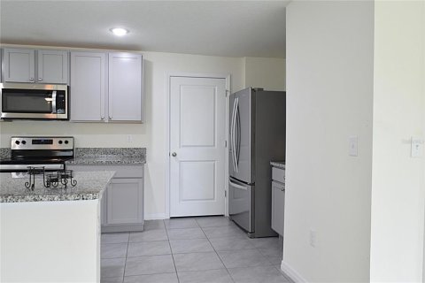 House in Riverview, Florida 4 bedrooms, 216.28 sq.m. № 2403718 - photo 16