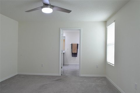 House in Riverview, Florida 4 bedrooms, 216.28 sq.m. № 2403718 - photo 21