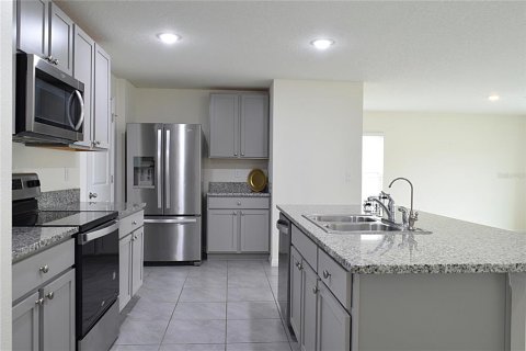 House in Riverview, Florida 4 bedrooms, 216.28 sq.m. № 2403718 - photo 7