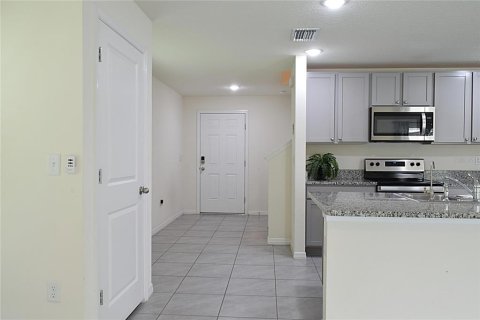 House in Riverview, Florida 4 bedrooms, 216.28 sq.m. № 2403718 - photo 15