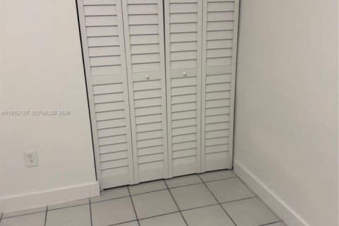 Купить виллу или дом в Майами, Флорида 3 спальни, 102.19м2, № 2008469 - фото 17