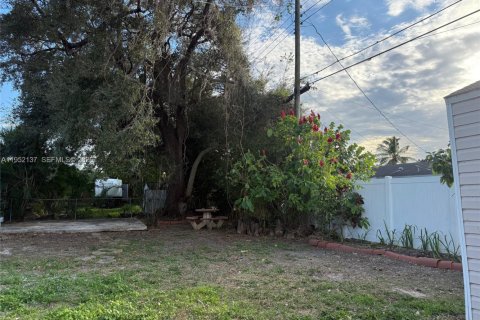 Купить виллу или дом в Майами, Флорида 3 спальни, 102.19м2, № 2008469 - фото 26