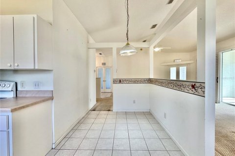 House in Ocala, Florida 3 bedrooms, 139.26 sq.m. № 2220522 - photo 26