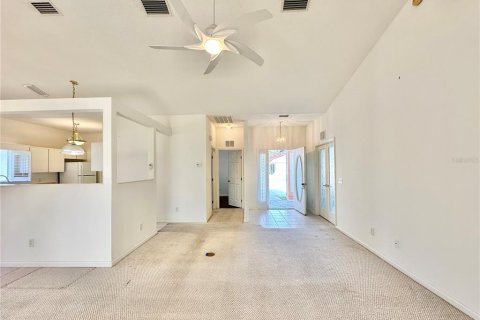 House in Ocala, Florida 3 bedrooms, 139.26 sq.m. № 2220522 - photo 16