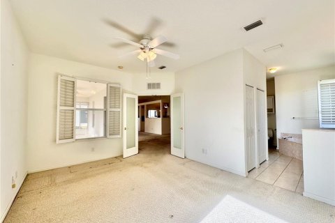 House in Ocala, Florida 3 bedrooms, 139.26 sq.m. № 2220522 - photo 12