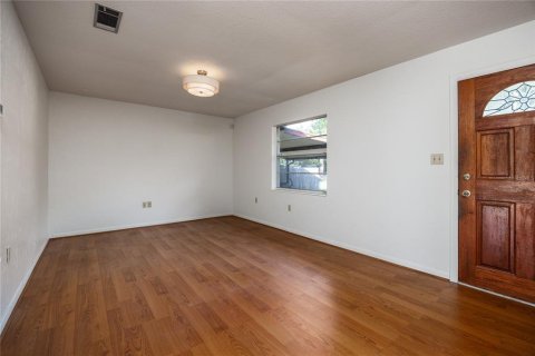 Casa en venta en Gainesville, Florida, 3 dormitorios, 119.57 m2 № 1904499 - foto 3