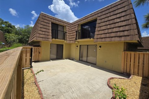 Condominio en venta en Orlando, Florida, 2 dormitorios № 1962569 - foto 25