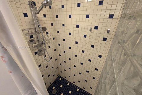 Condominio en venta en Orlando, Florida, 2 dormitorios № 1962569 - foto 7