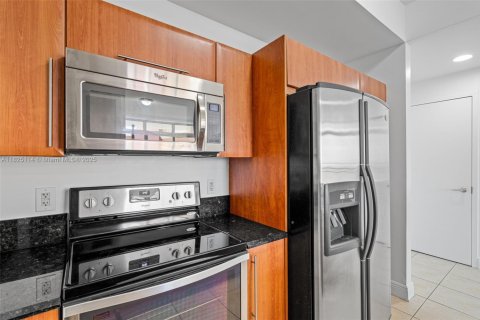 Apartment in Miami, Florida 2 bedrooms, 92.9 sq.m. № 1792403 - photo 11