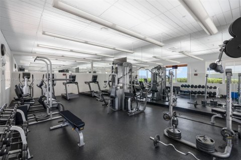 Apartment in Miami, Florida 2 bedrooms, 92.9 sq.m. № 1792403 - photo 29