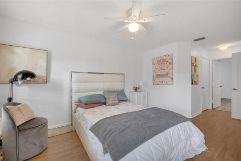 Adosado en venta en Boca Raton, Florida, 3 dormitorios, 157.93 m2 № 1887644 - foto 16