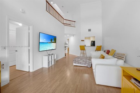 Adosado en venta en Boca Raton, Florida, 3 dormitorios, 157.93 m2 № 1887644 - foto 1