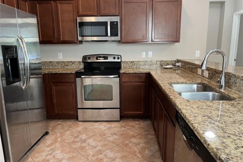 House in Ruskin, Florida 4 bedrooms, 219.25 sq.m. № 1391043 - photo 8