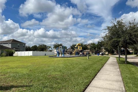 House in Ruskin, Florida 4 bedrooms, 219.25 sq.m. № 1391043 - photo 6