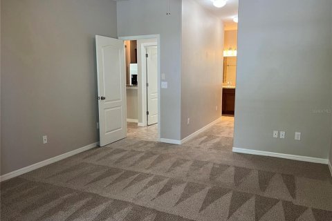 House in Ruskin, Florida 4 bedrooms, 219.25 sq.m. № 1391043 - photo 20