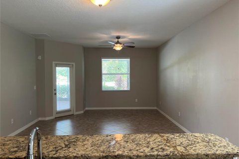 House in Ruskin, Florida 4 bedrooms, 219.25 sq.m. № 1391043 - photo 11