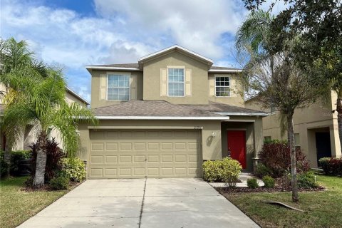 House in Ruskin, Florida 4 bedrooms, 219.25 sq.m. № 1391043 - photo 1