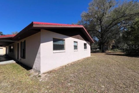 Casa en venta en Silver Springs Shores, Florida, 3 dormitorios, 160.54 m2 № 2208145 - foto 3