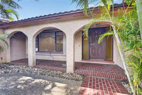 Villa ou maison à vendre à Boca Raton, Floride: 3 chambres, 270.35 m2 № 2304021 - photo 4