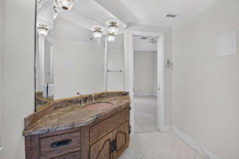 Villa ou maison à vendre à Boca Raton, Floride: 3 chambres, 270.35 m2 № 2304021 - photo 20