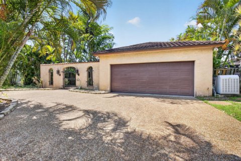 Villa ou maison à vendre à Boca Raton, Floride: 3 chambres, 270.35 m2 № 2304021 - photo 2