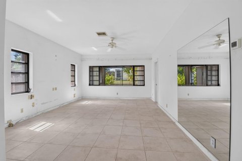 Villa ou maison à vendre à Boca Raton, Floride: 3 chambres, 270.35 m2 № 2304021 - photo 25