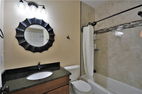 Casa en venta en Orlando, Florida, 4 dormitorios, 309.27 m2 № 1873711 - foto 9