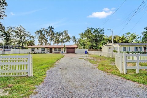 House in Lake Mary, Florida 3 bedrooms, 148.27 sq.m. № 1899487 - photo 5