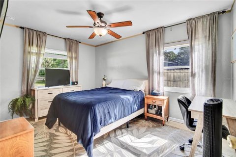 House in Lake Mary, Florida 3 bedrooms, 148.27 sq.m. № 1899487 - photo 23