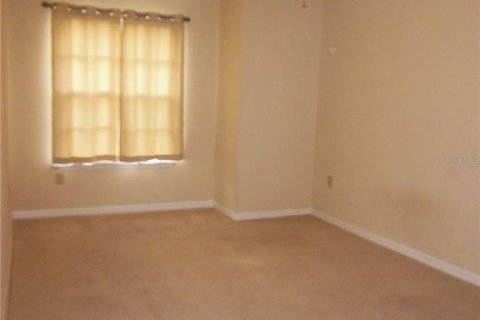 House in Deltona, Florida 3 bedrooms, 126.81 sq.m. № 2389135 - photo 22