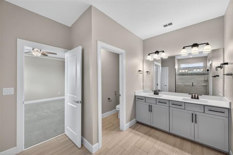 Casa en venta en Wesley Chapel, Florida, 4 dormitorios, 239.13 m2 № 1905171 - foto 29