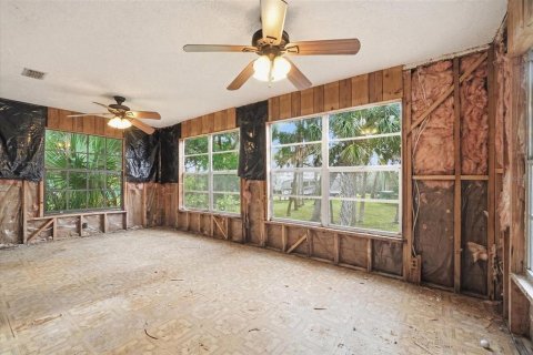 Casa en venta en Crystal River, Florida, 2 dormitorios, 59.46 m2 № 2210195 - foto 5