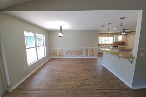 Casa en venta en North Port, Florida, 4 dormitorios, 281.4 m2 № 2167284 - foto 5