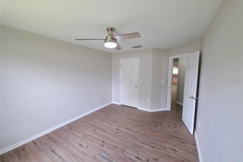 Casa en venta en North Port, Florida, 4 dormitorios, 281.4 m2 № 2167284 - foto 27