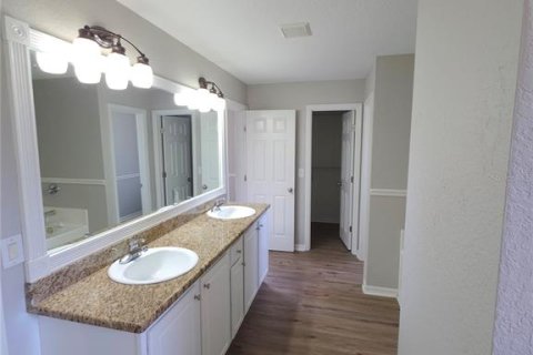 Casa en venta en North Port, Florida, 4 dormitorios, 281.4 m2 № 2167284 - foto 16