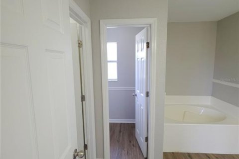 Casa en venta en North Port, Florida, 4 dormitorios, 281.4 m2 № 2167284 - foto 21