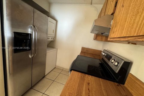 Condominio en venta en Coral Springs, Florida, 2 dormitorios, 71.35 m2 № 2030669 - foto 2