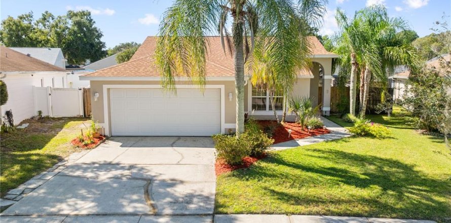 Villa ou maison à Winter Springs, Floride 3 chambres, 130.62 m2 № 2399567