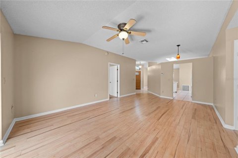 Villa ou maison à vendre à Winter Springs, Floride: 3 chambres, 130.62 m2 № 2399567 - photo 24