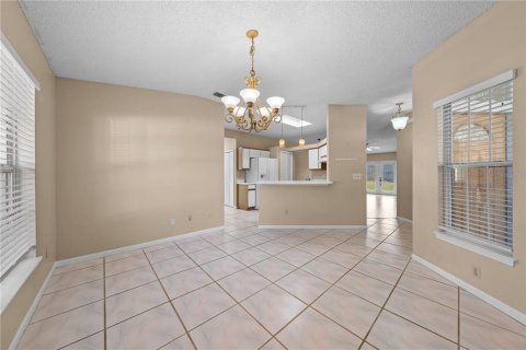 Villa ou maison à vendre à Winter Springs, Floride: 3 chambres, 130.62 m2 № 2399567 - photo 12
