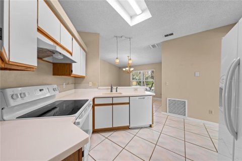 Villa ou maison à vendre à Winter Springs, Floride: 3 chambres, 130.62 m2 № 2399567 - photo 16