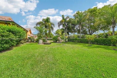 Villa ou maison à vendre à Miami, Floride: 4 chambres, 170.38 m2 № 2176462 - photo 3