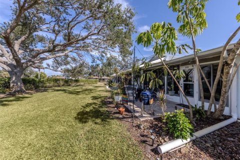 Condo in Englewood, Florida, 2 bedrooms  № 1519336 - photo 24