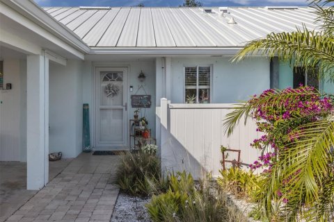 Condo in Englewood, Florida, 2 bedrooms  № 1519336 - photo 2