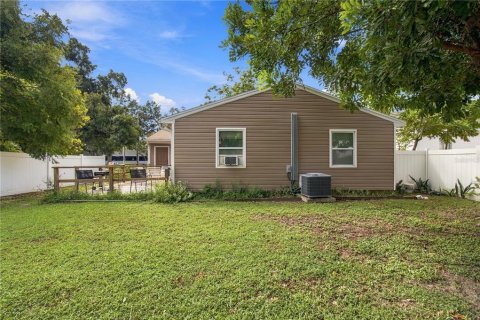 Appartement à louer à Tampa, Floride: 2 chambres, 130.43 m2 № 2389016 - photo 20