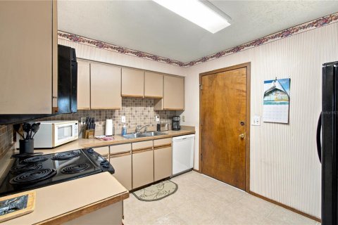 Appartement à louer à Tampa, Floride: 2 chambres, 130.43 m2 № 2389016 - photo 6