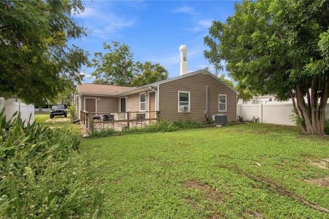 Appartement à louer à Tampa, Floride: 2 chambres, 130.43 m2 № 2389016 - photo 21